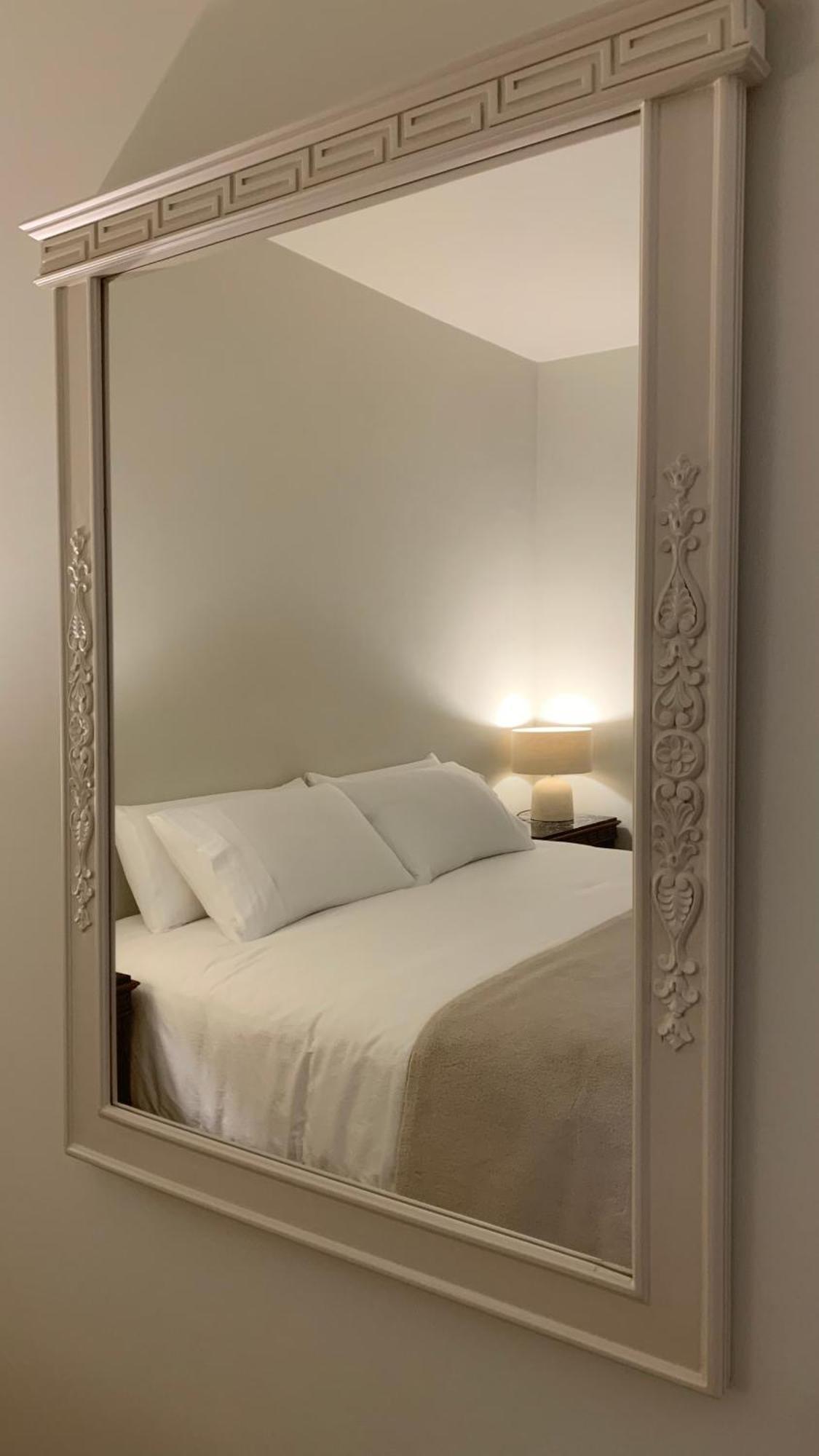 Delice Deluxe & Parking Apartment